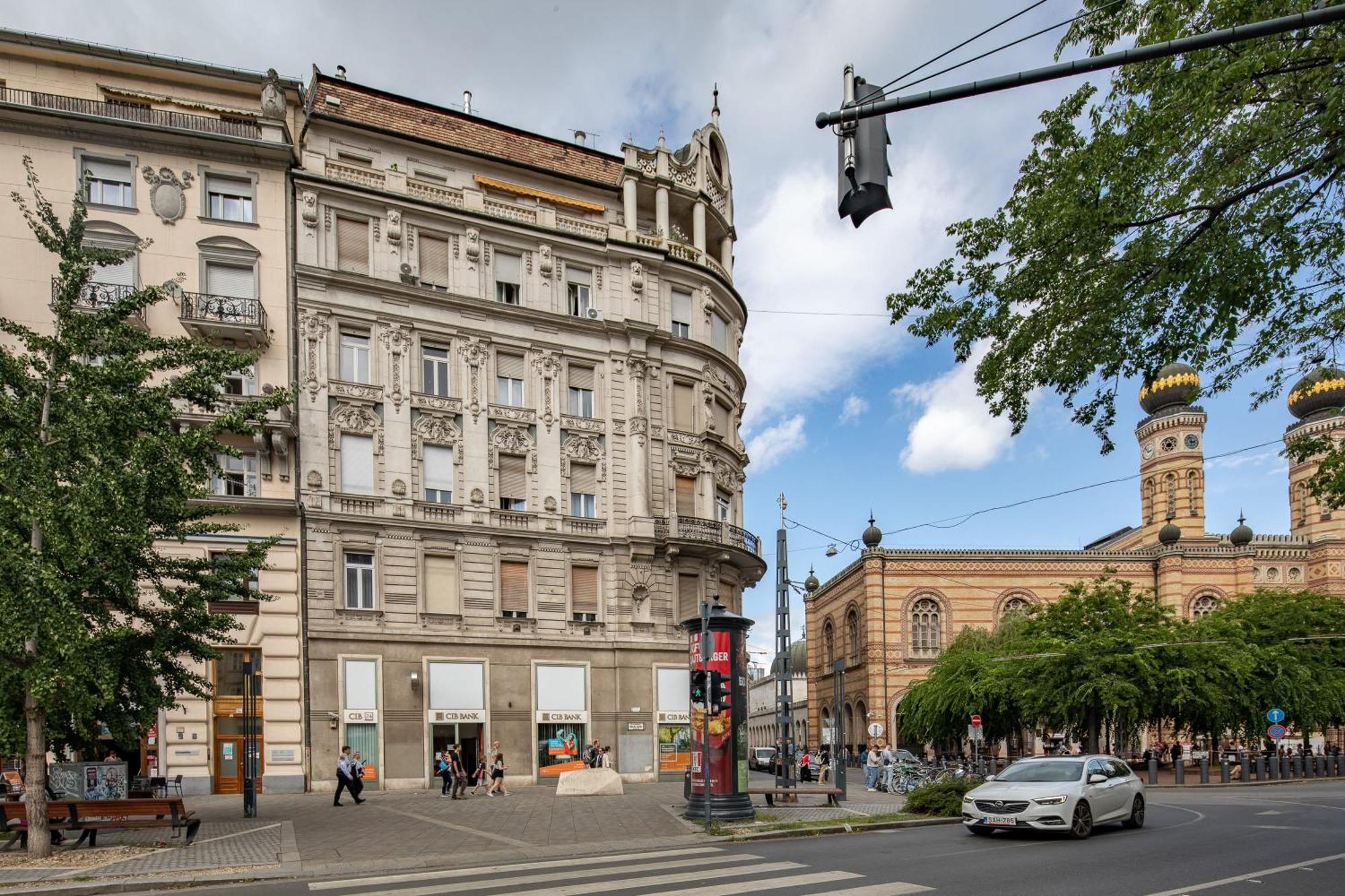 Ultra Central Luxury Budapest Exterior foto